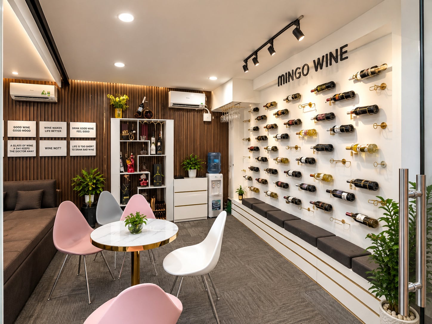 Phòng họp văn phòng 40A-40B Út Tịch