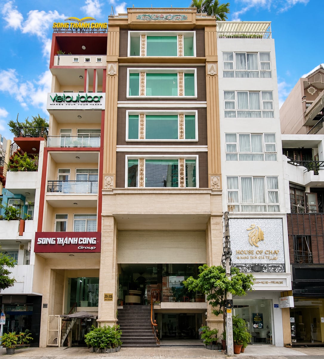 Mặt tiền văn phòng CMT8, Quận 10