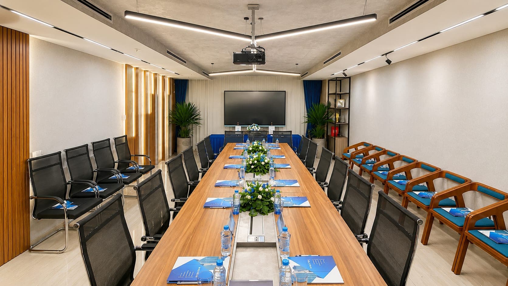 Phòng họp MAX OFFICE