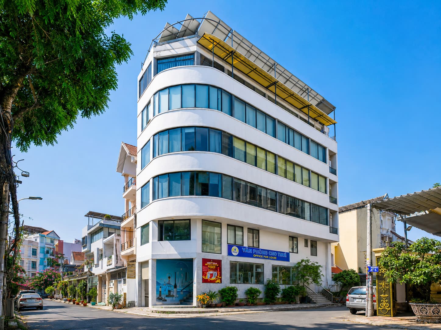 Mặt tiền văn phòng Hoàng Kế Viêm, Tân Bình